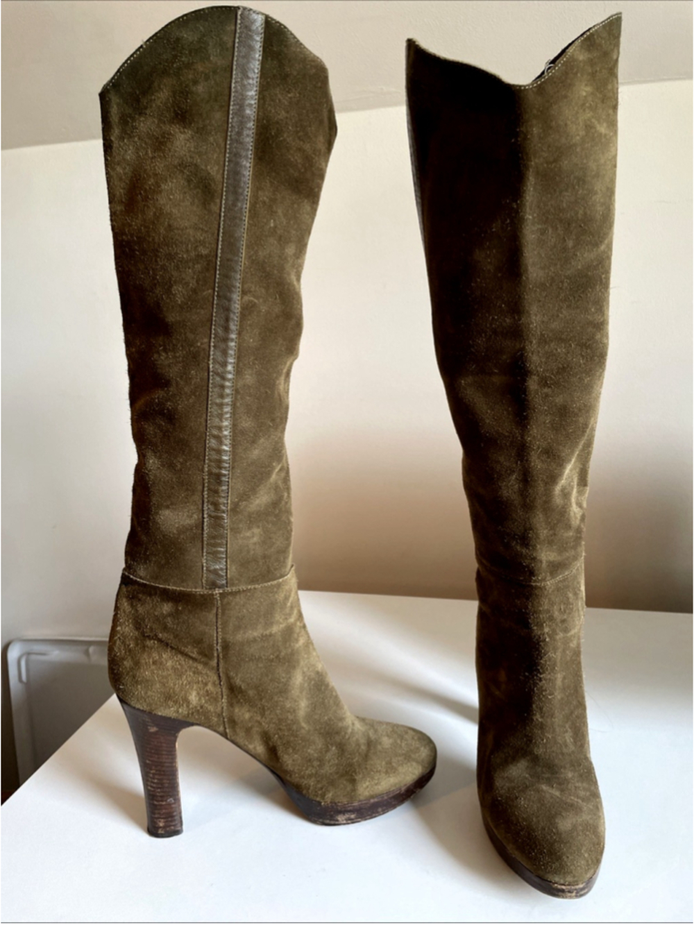 L'Autre Chose Brown Suede Knee High Pull-on Boots Size 38.5 US 8 Italy